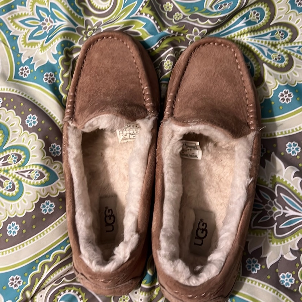 Ugg slippers